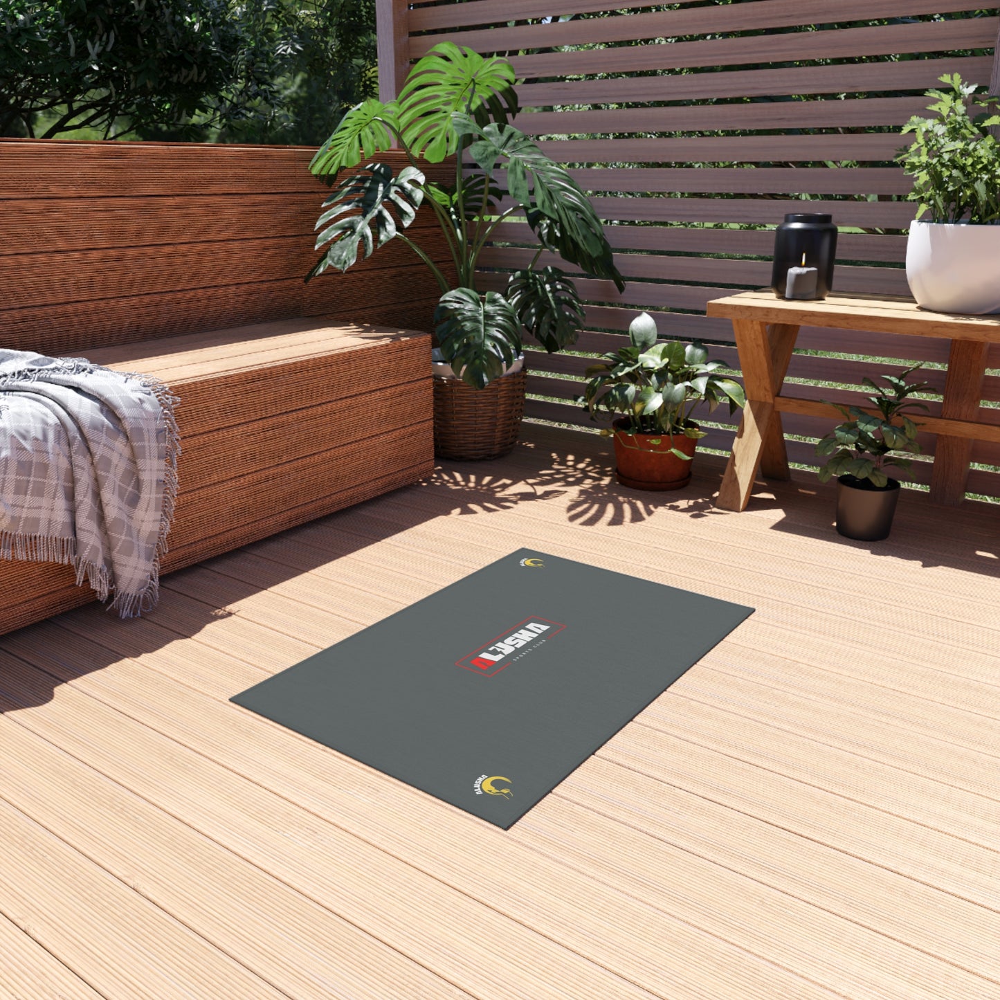 Stylish Outdoor Rug for Patios, Decks, and Gardens | Durable & Lightweight, Modern Home Decor, Summer BBQs, and Outdoor Gatherings